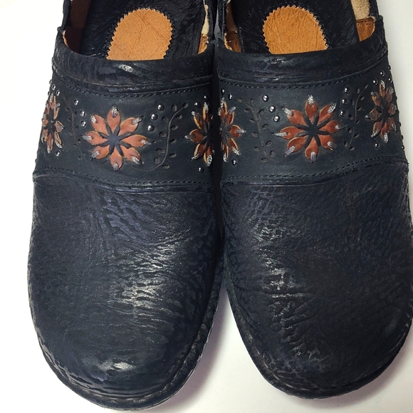 H.P. Ariat Shoes - Picture 4 of 8